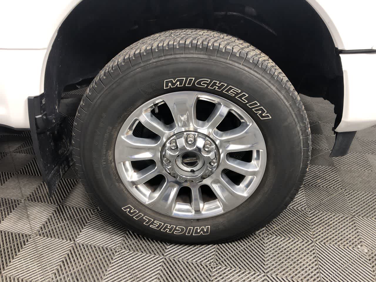 2020 Ford Super Duty F-350 SRW Pickup Limited