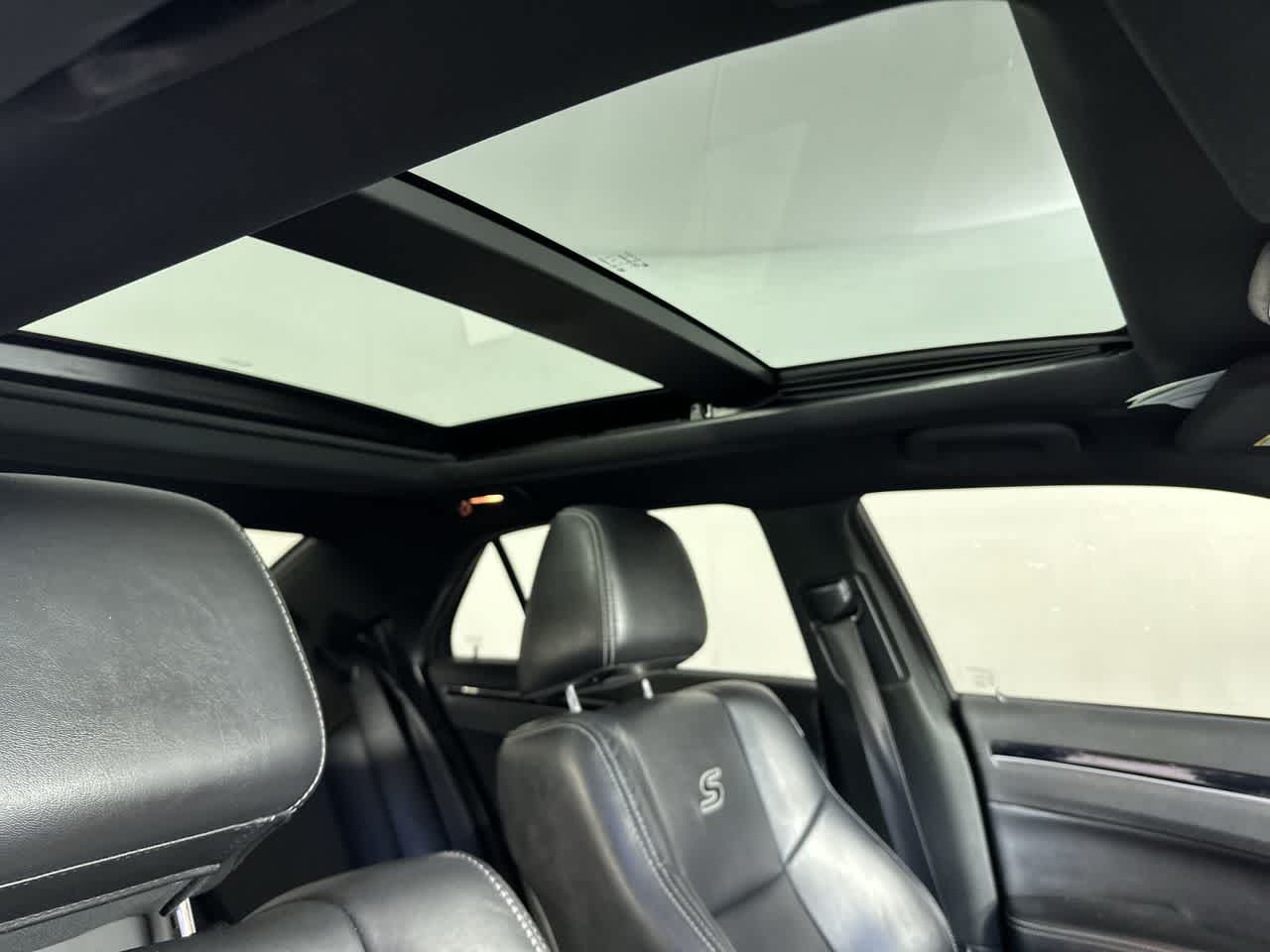 2018 Chrysler 300 300S