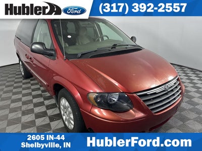 2005 Chrysler Town & Country Touring