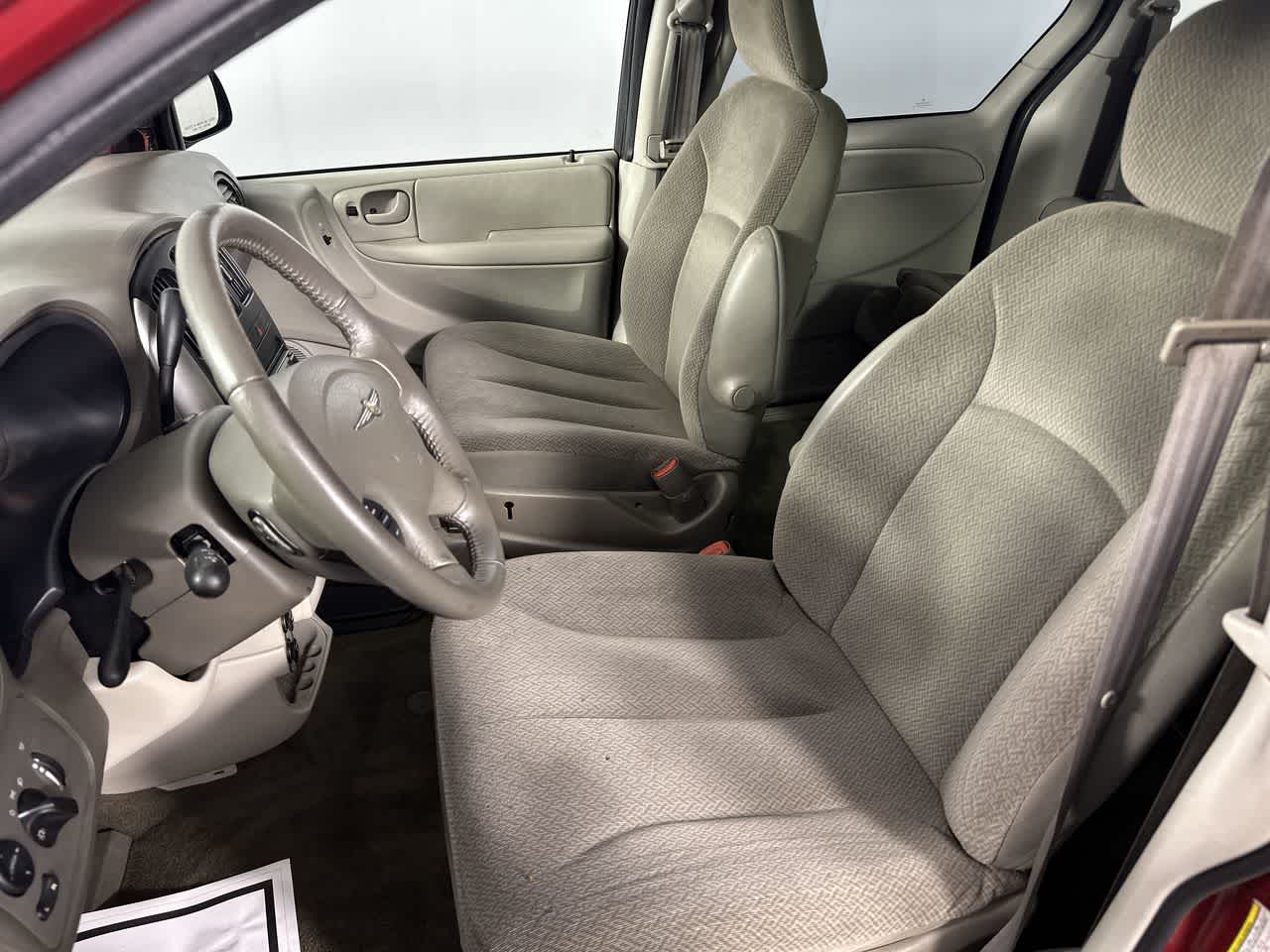 2005 Chrysler Town & Country Touring