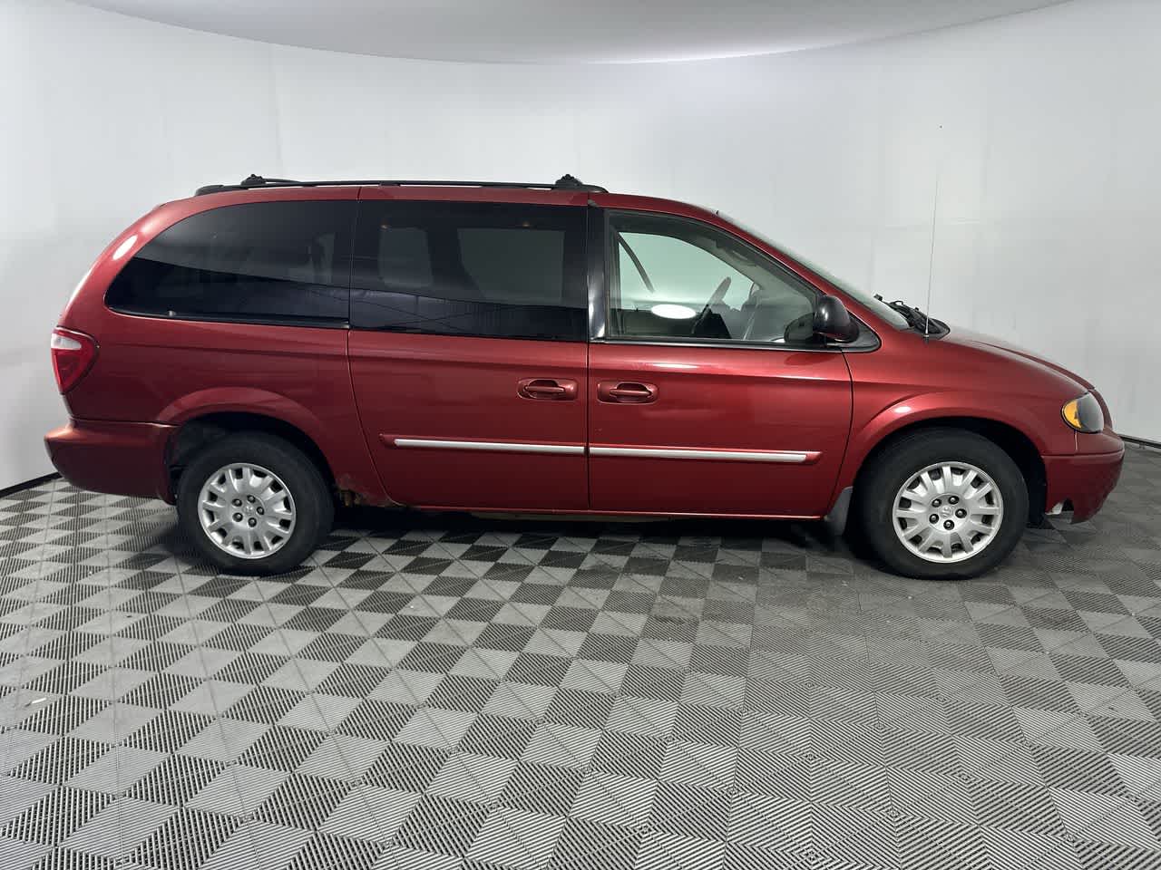 2005 Chrysler Town & Country Touring