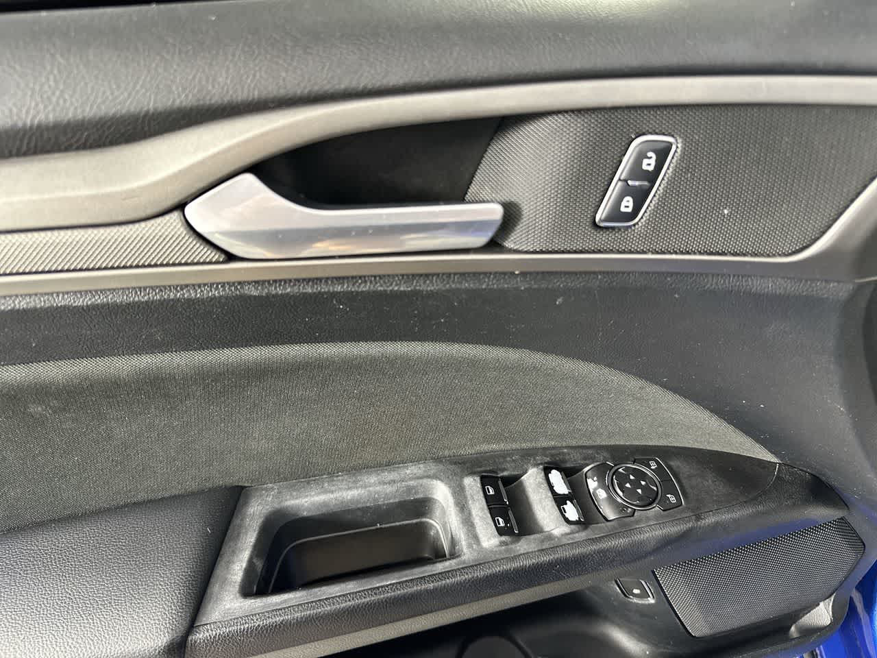 2018 Ford Fusion Hybrid SE