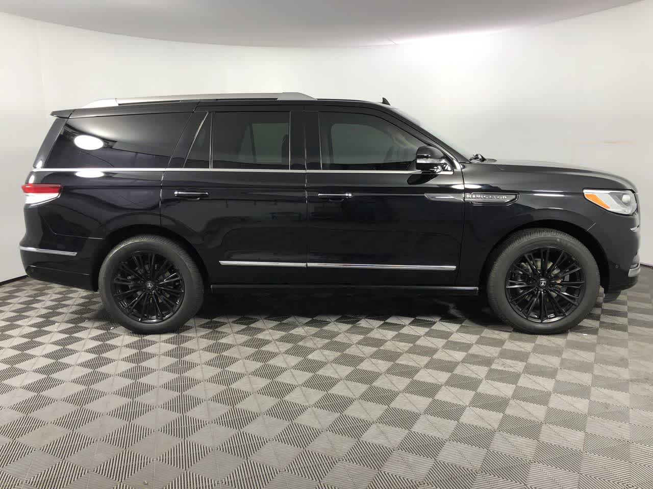 2022 Lincoln Navigator Reserve